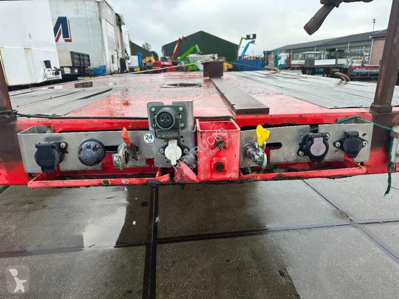 نصف مقطورة Goldhofer 4 AXLE STEERING - TRIPPLE...