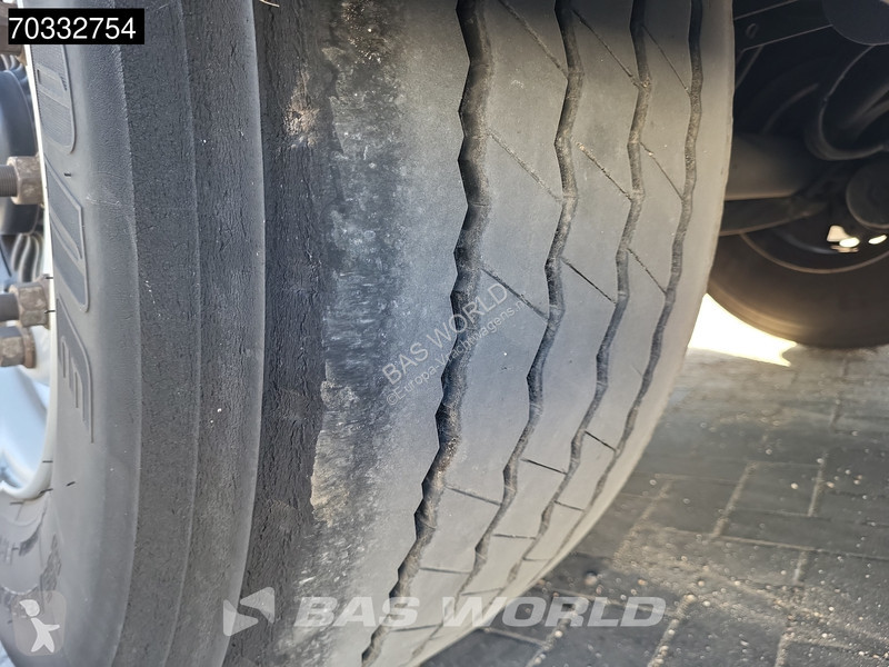نصف مقطورة Kässbohrer XS Tailgate Koffer BPW