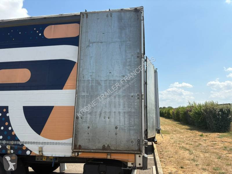 نصف مقطورة Fruehauf