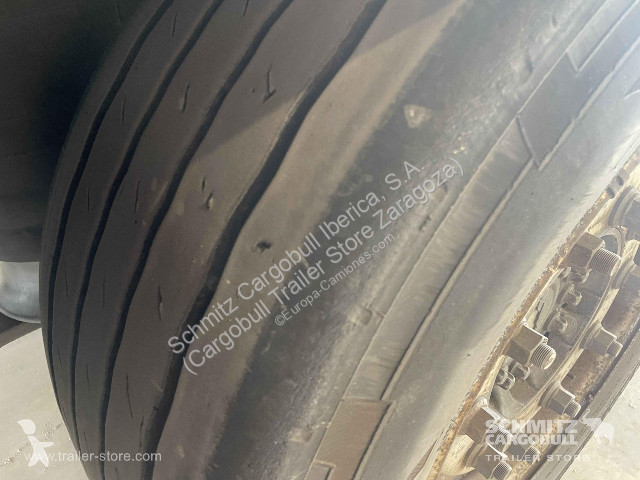 نصف مقطورة Schmitz Cargobull Reefer Standard