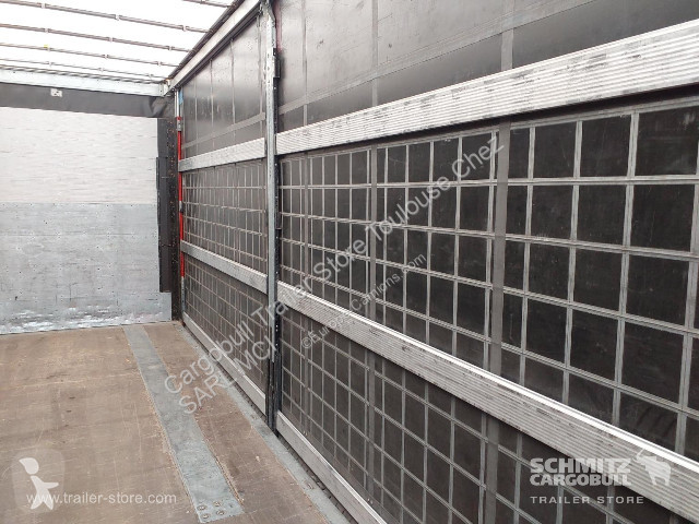 Полуприцеп Schmitz Cargobull Semitrailer...