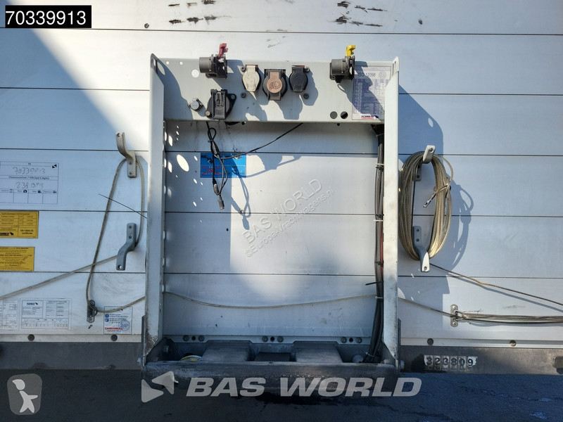 Schmitz Cargobull SCB*S3T 3 axles Sliding Roof...