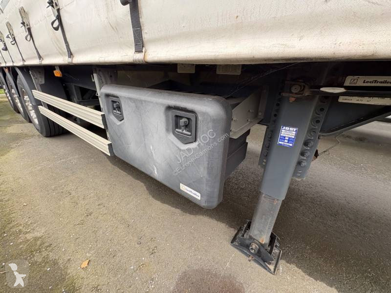 Lecitrailer  semi-trailer