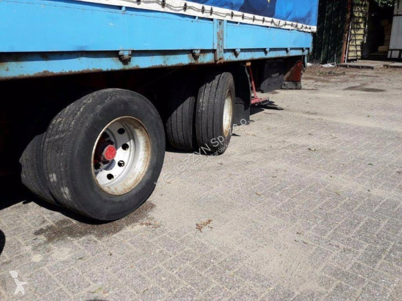 Полуремарке  NACZEPA PLATFORMA HANGLER