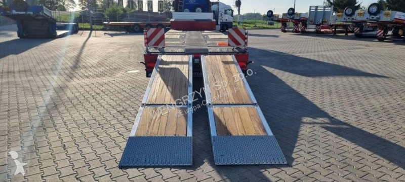 Semirimorchio  Naczepa niskopodwoziowa 4 osiowa...