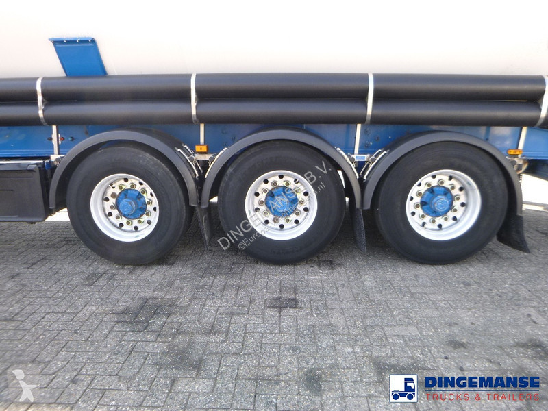Semiremorca Feldbinder Powder tank alu 63 m3 /...