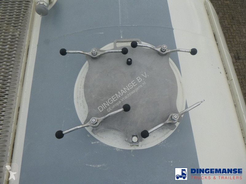 Semiremorca Feldbinder Powder tank alu 40 m3 /...
