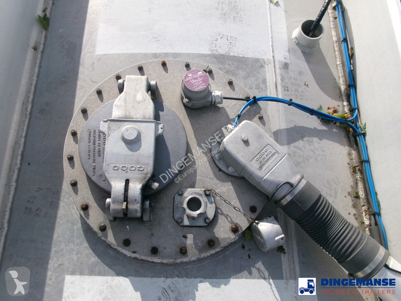 Semiremorca Cobo Fuel tank alu 44.7 m3 / 6 comp...