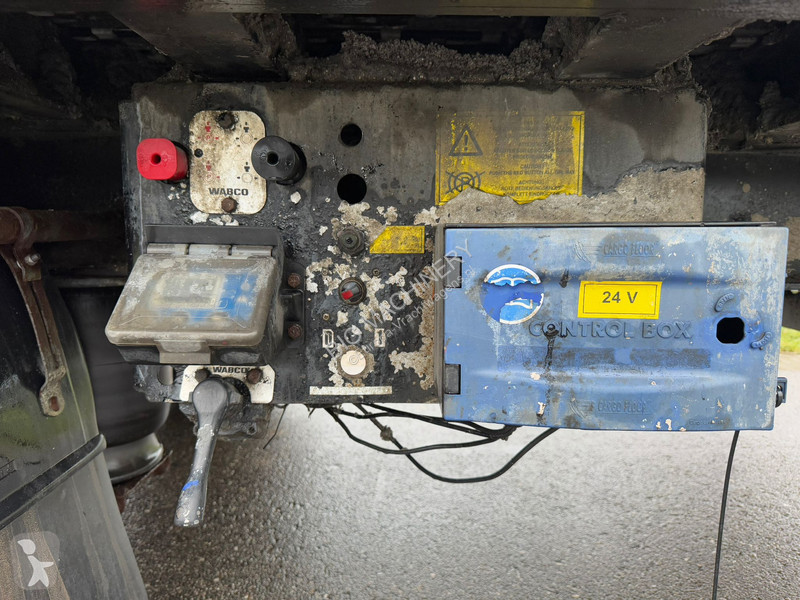 Sættevogn Stas S300ZX Tri/A Walking Floor