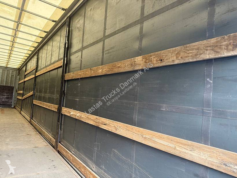 نصف مقطورة Krone Curtainsider / Planenauflieger