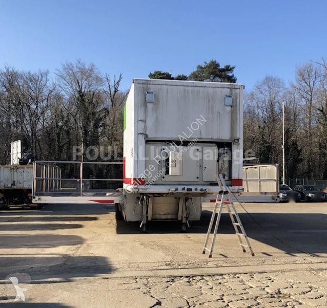 Semitrailer Fruehauf 2 ESSIEUX FOURGON PODIUM 32T