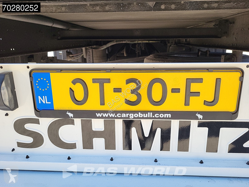 Semitrailer Schmitz Cargobull Thermko King SLXi...