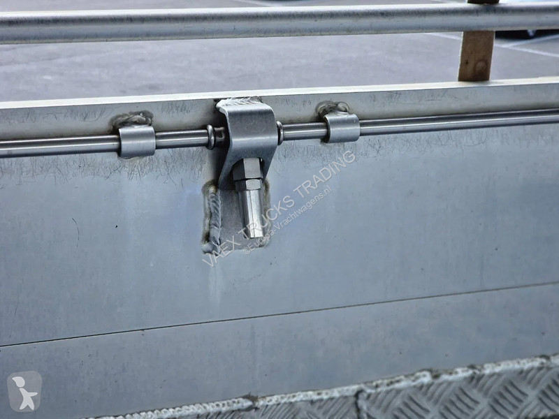 Semiremorca  5 deck livestock trailer - Water &...
