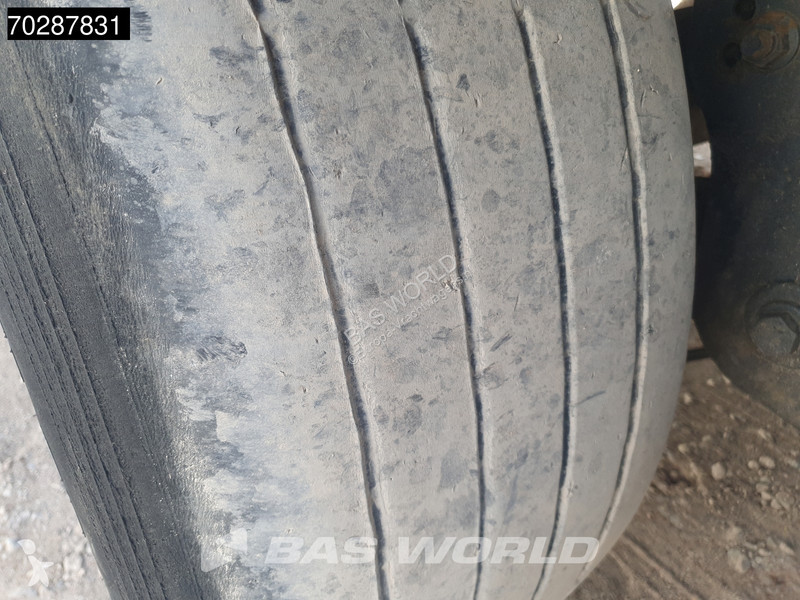 Semiremorca Carnehl CSS/AL 3 axles 8mm Liftachse