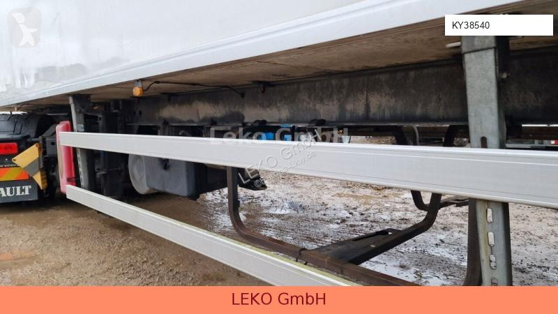 Semirimorchio Fruehauf