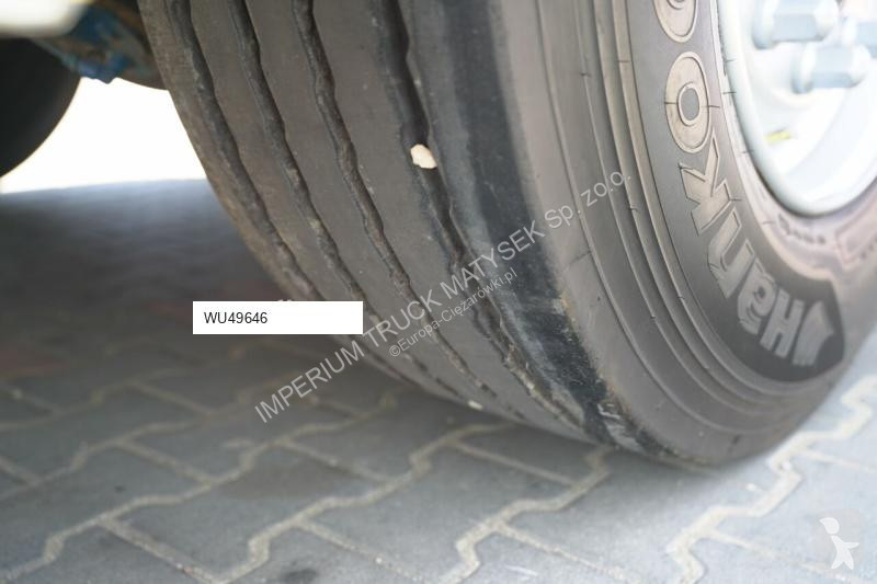 نصف مقطورة Krone