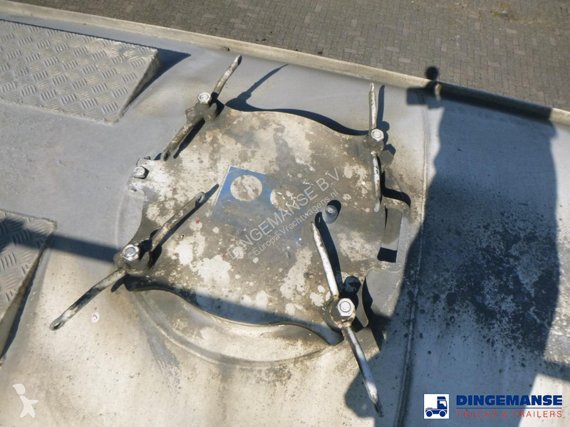 Semi remorque Feldbinder Powder tank alu 40 m3...