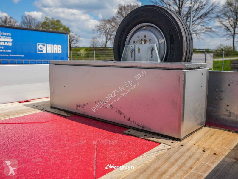 Náves MAX Trailer Semi | 3 axle | Radmulden