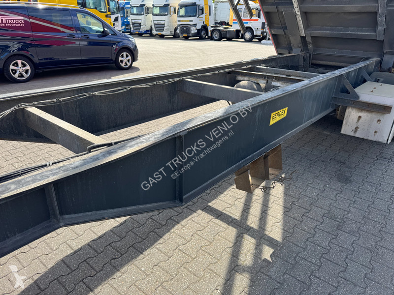 نصف مقطورة Berdex AV1010 45m3 Kipper Schamel...