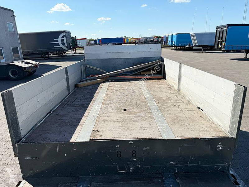 Maskinbæreren  Stepdeck / Tiefbettauflieger