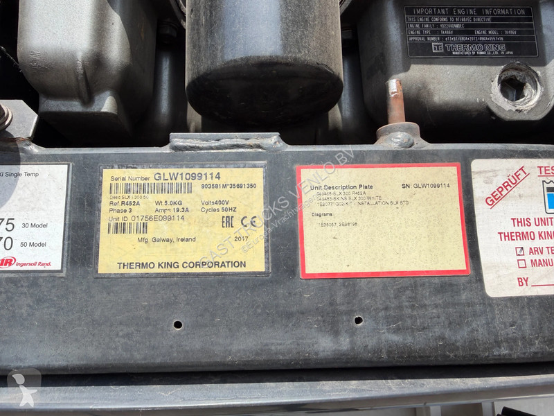 نصف مقطورة Schmitz Cargobull N/A Thermo King...
