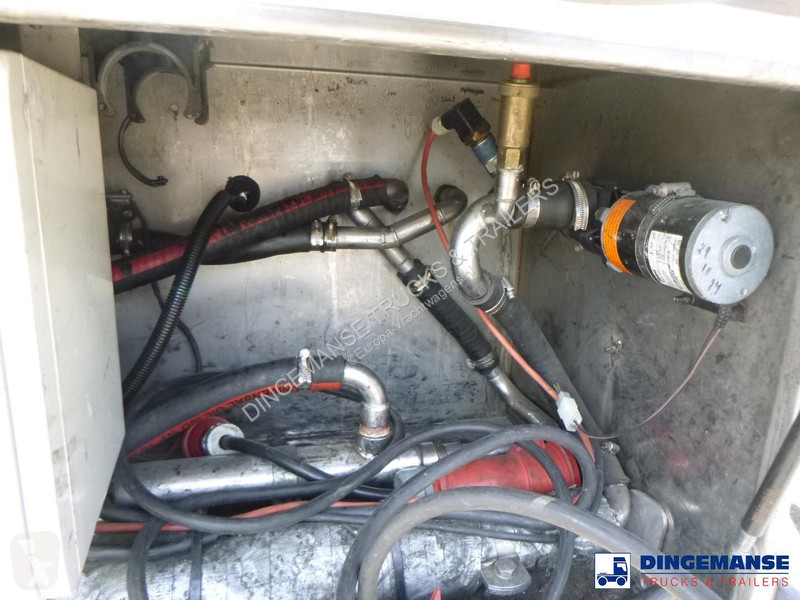 نصف مقطورة Van Hool Food tank inox 28.5 m3 / 3...