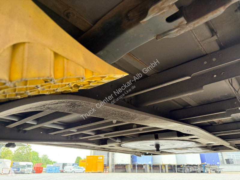 نصف مقطورة Schmitz Cargobull   3 Achs Standard...