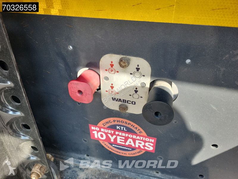 نصف مقطورة Kässbohrer CS APK 10/26 Lift Axle Stack