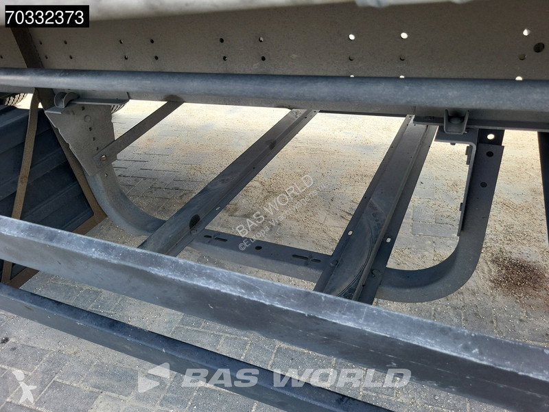 نصف مقطورة Schmitz Cargobull SCB*S3T 3 axles...