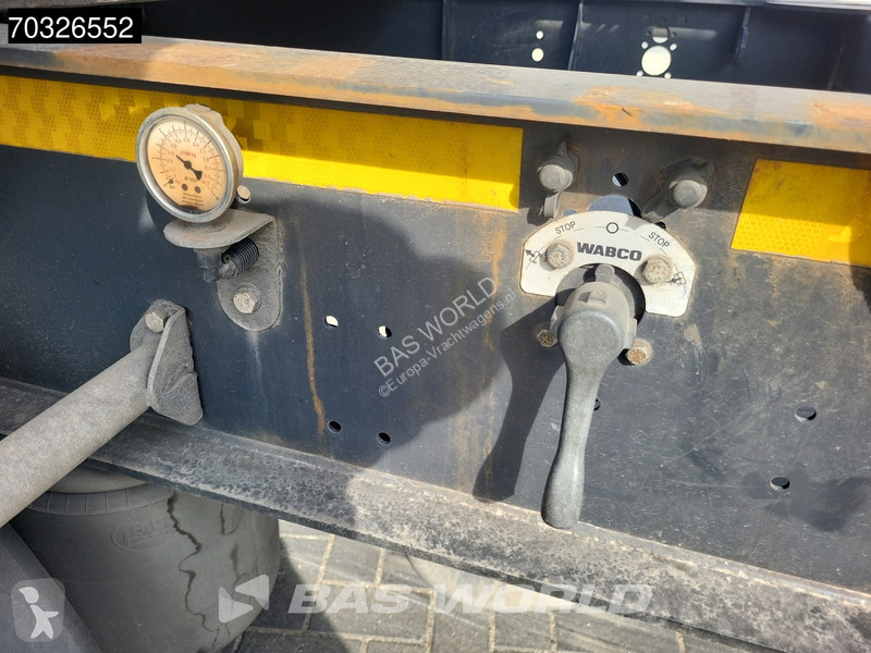 نصف مقطورة Kässbohrer CS Lift Axle BPW 40ft