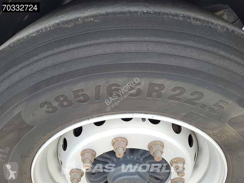 نصف مقطورة Kässbohrer XS Tailgate 2x Lift Axle