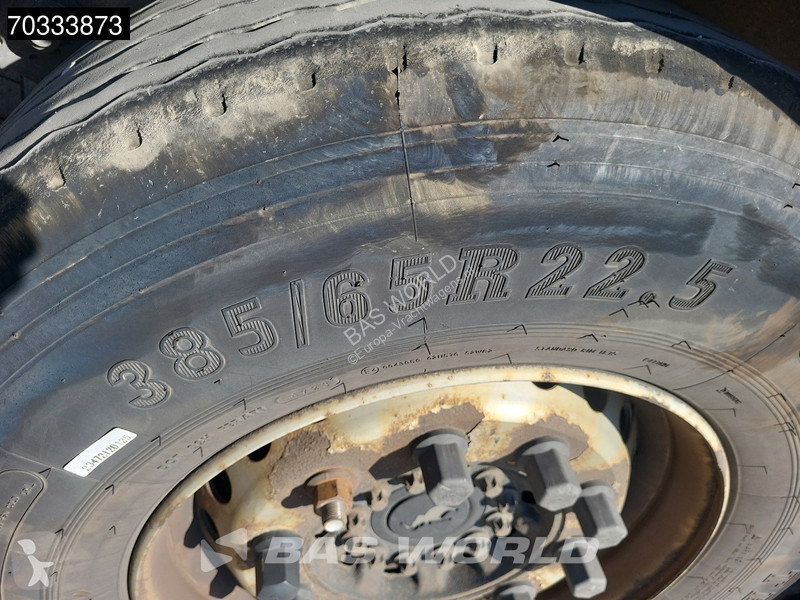 نصف مقطورة Schmitz Cargobull SCB*S3T 3 axles...