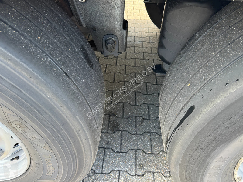 Полуприцеп Schmitz Cargobull Thermo King SLXi...