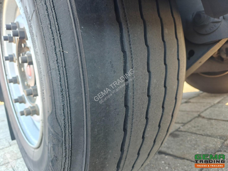 Полуприцеп System Trailers LPRS 18 Enclosed...
