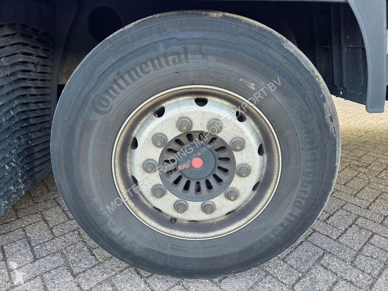 Félpótkocsi Krone - SAF Axles - Disc Brakes...