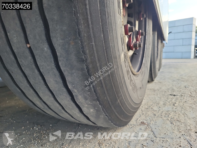 Heiwo HZO 39 3 axles Tailgate 250x260cm...