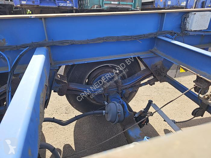 Semitrailer Renders 2 axle 20 ft container...