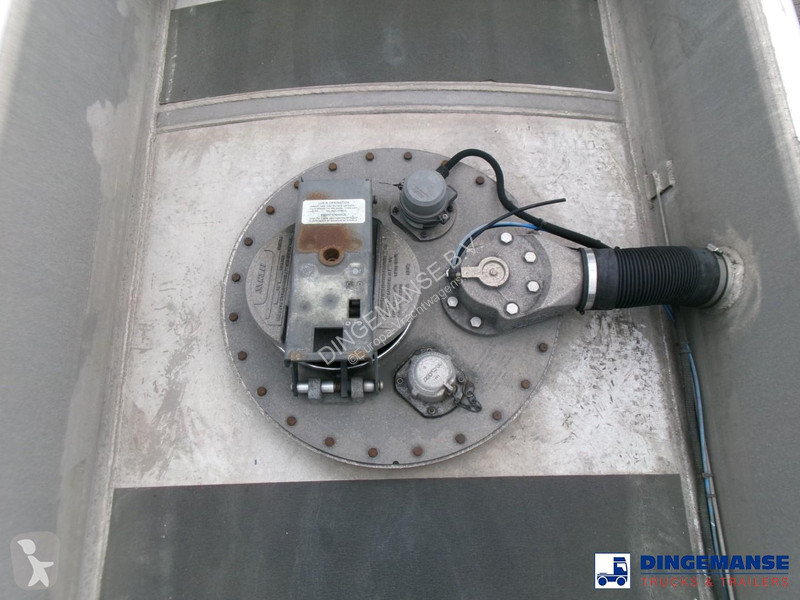 Félpótkocsi  Fuel tank alu 42.8 m3 / 6 comp + pump