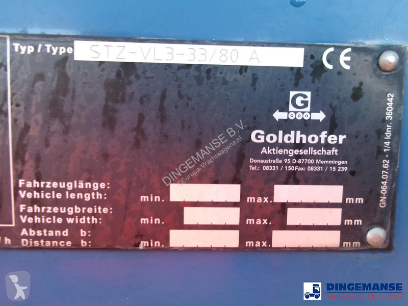 Semiremorca Goldhofer 3-axle lowbed trailer...