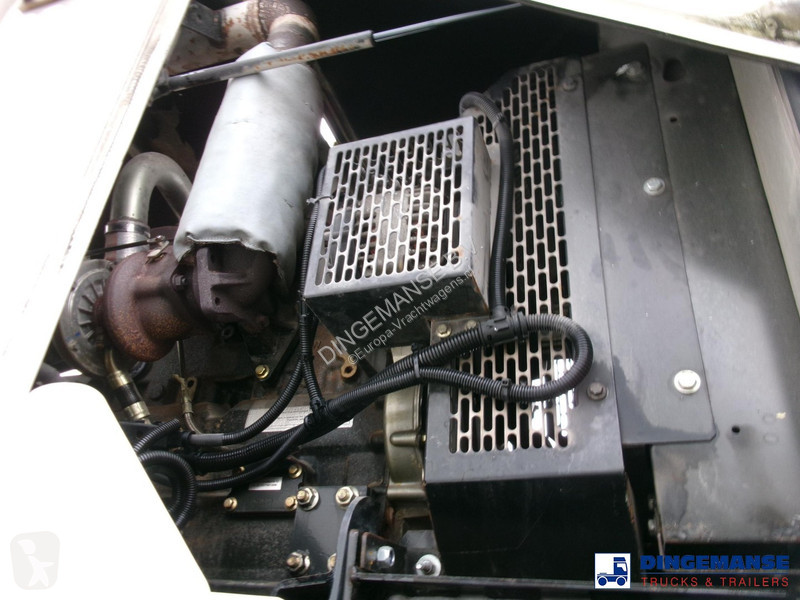 Semirimorchio Feldbinder Powder tank alu 40 m3...