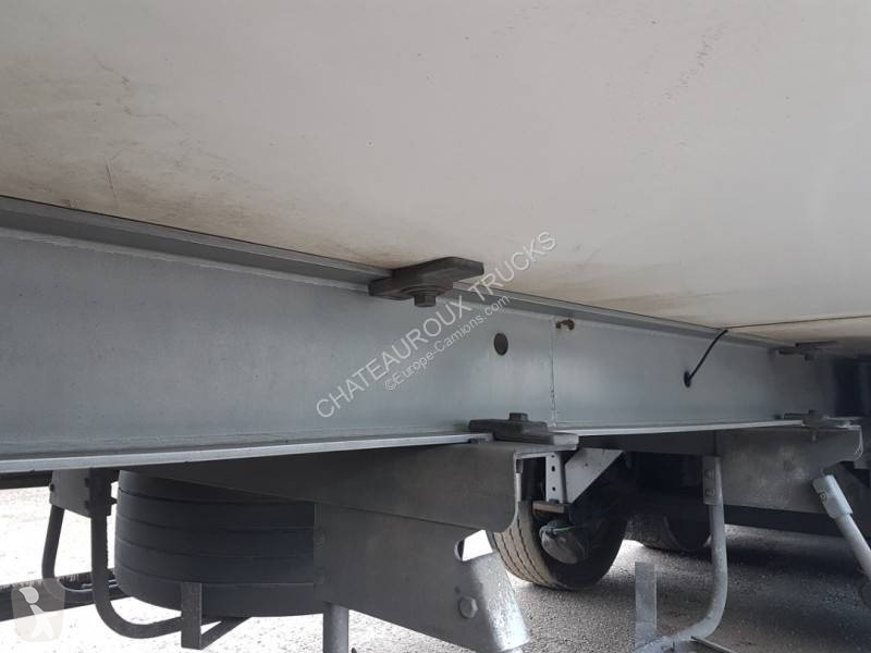 Semitrailer Kögel Bi-température + hayon