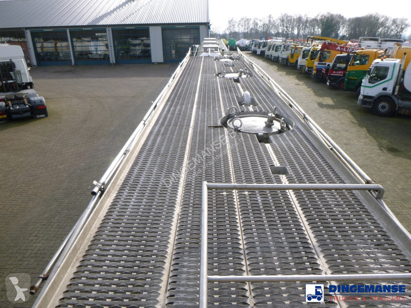 Semiremorca Burg Food tank inox 30.3 m3 / 3 comp