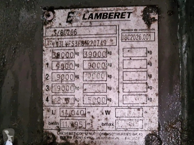 Semirimorchio Lamberet Frigo Carrier Vector...