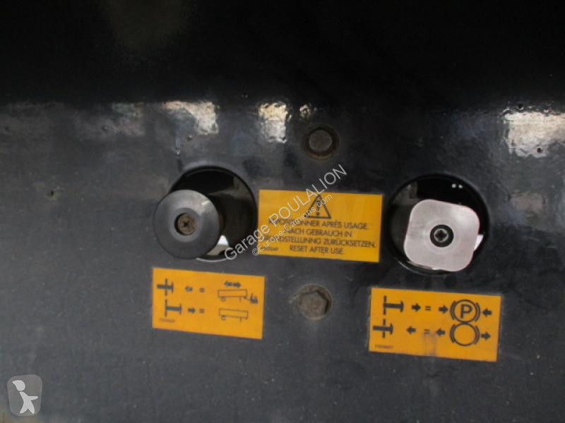 Oplegger Fruehauf  2 ESSIEUX