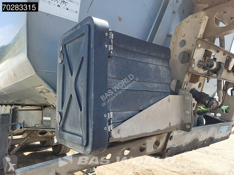 Sættevogn Schmitz Cargobull SGF*S3 Liftachse 27m3