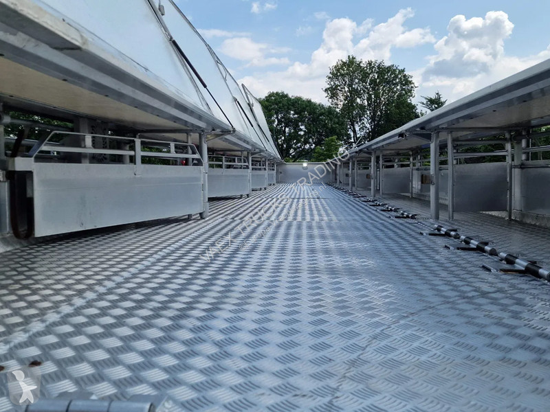 Semiremorca  5 deck livestock trailer - Water &...