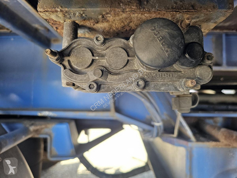 Semitrailer Renders 3 AXLE FLATBED | STEERING 2...