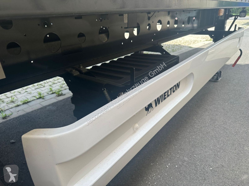 Semitrailer Wielton