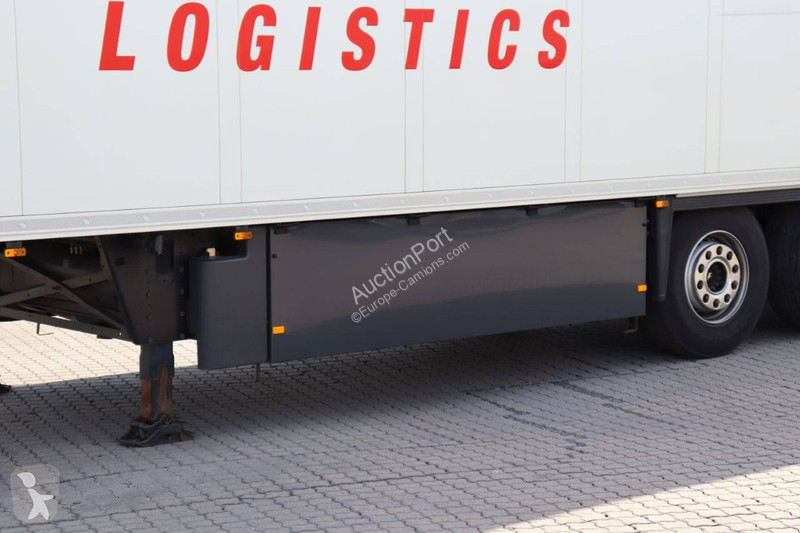 Semirremolque Schmitz Cargobull SCB*S3B