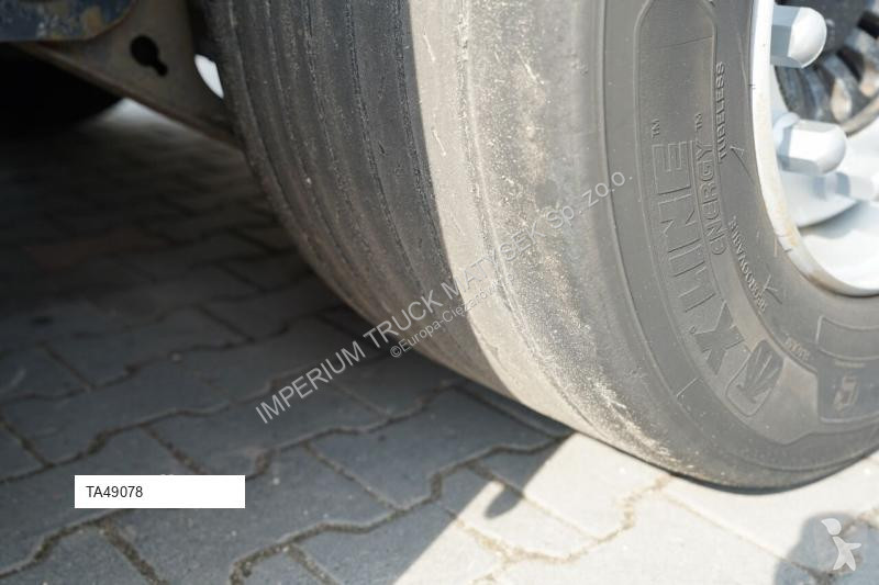 نصف مقطورة Wielton